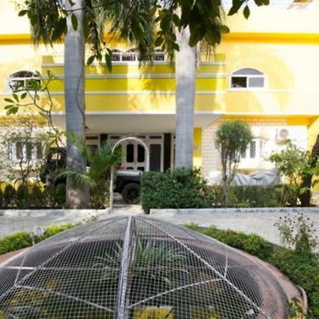 Hotel Ambavgarh Palace Udaipur Buitenkant foto